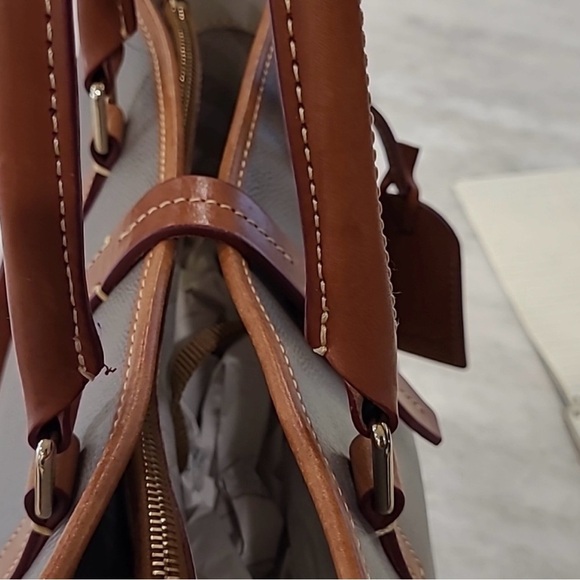 Dooney & Bourke Gray and Tan Bag Set - EUC - Picture 8 of 14